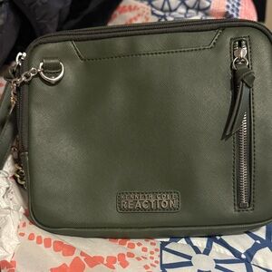 Kenneth Cole Reaction Olive Messenger Bag